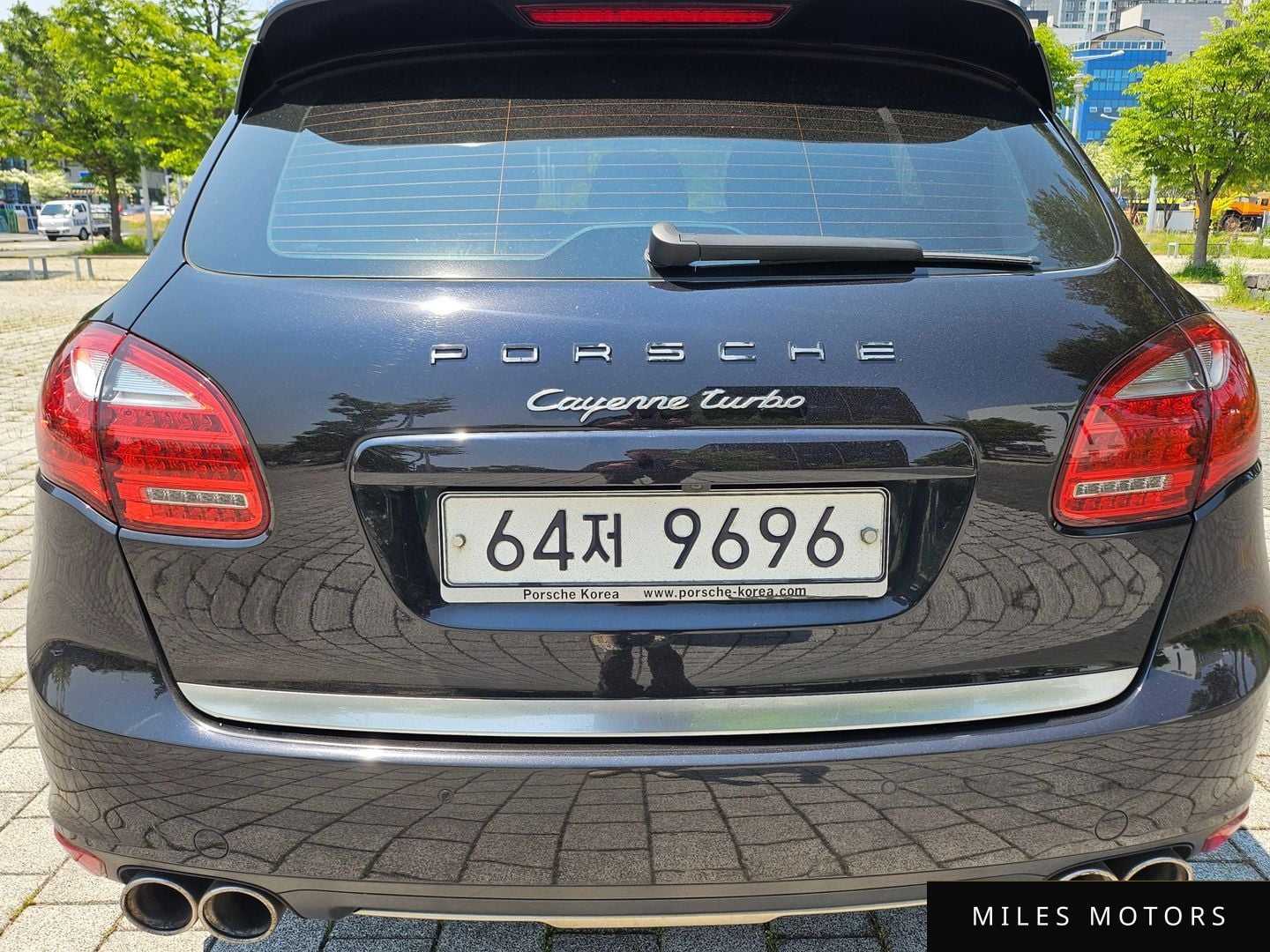 Porsche Cayenne 2011 — миниатюра 7