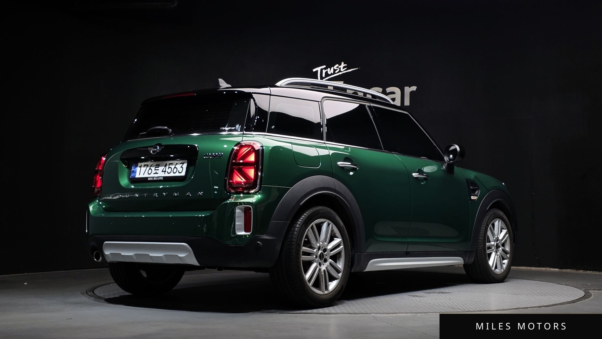 MINI Countryman 2023 — миниатюра 2