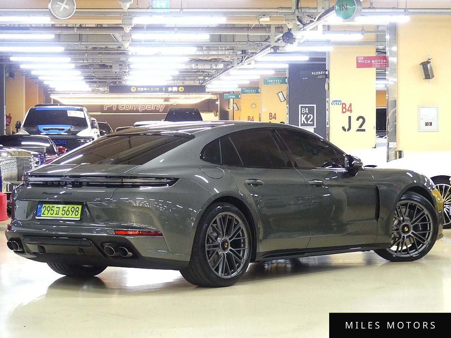 Porsche Panamera 2025 — миниатюра 3
