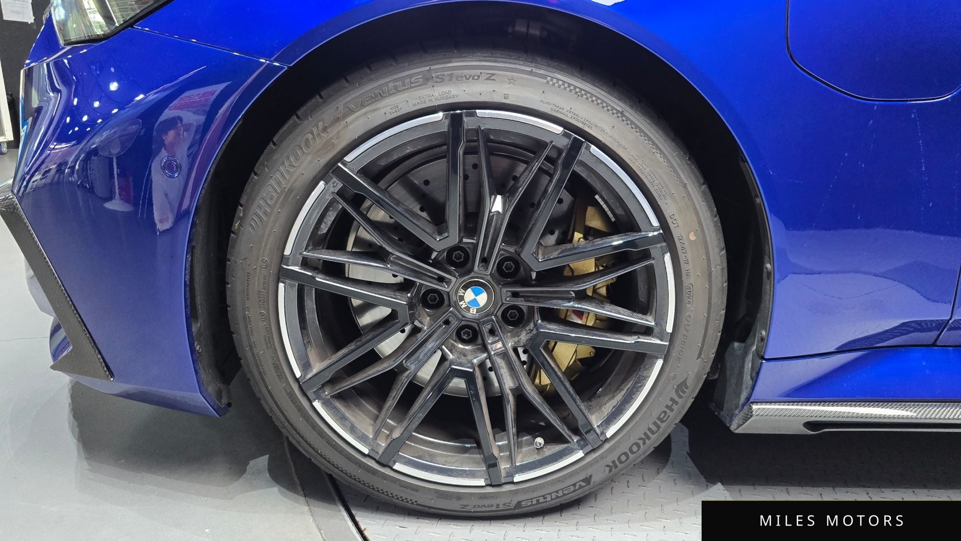 BMW M5 (G90) 2025 — миниатюра 5