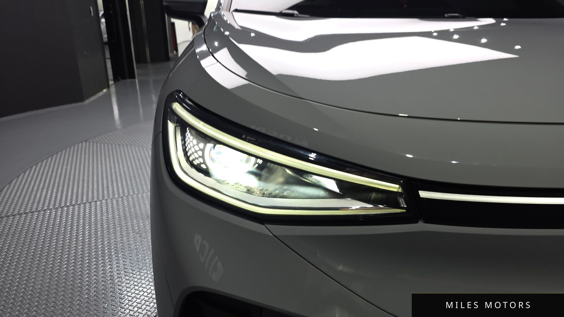 Volkswagen ID.4 2023 — миниатюра 8
