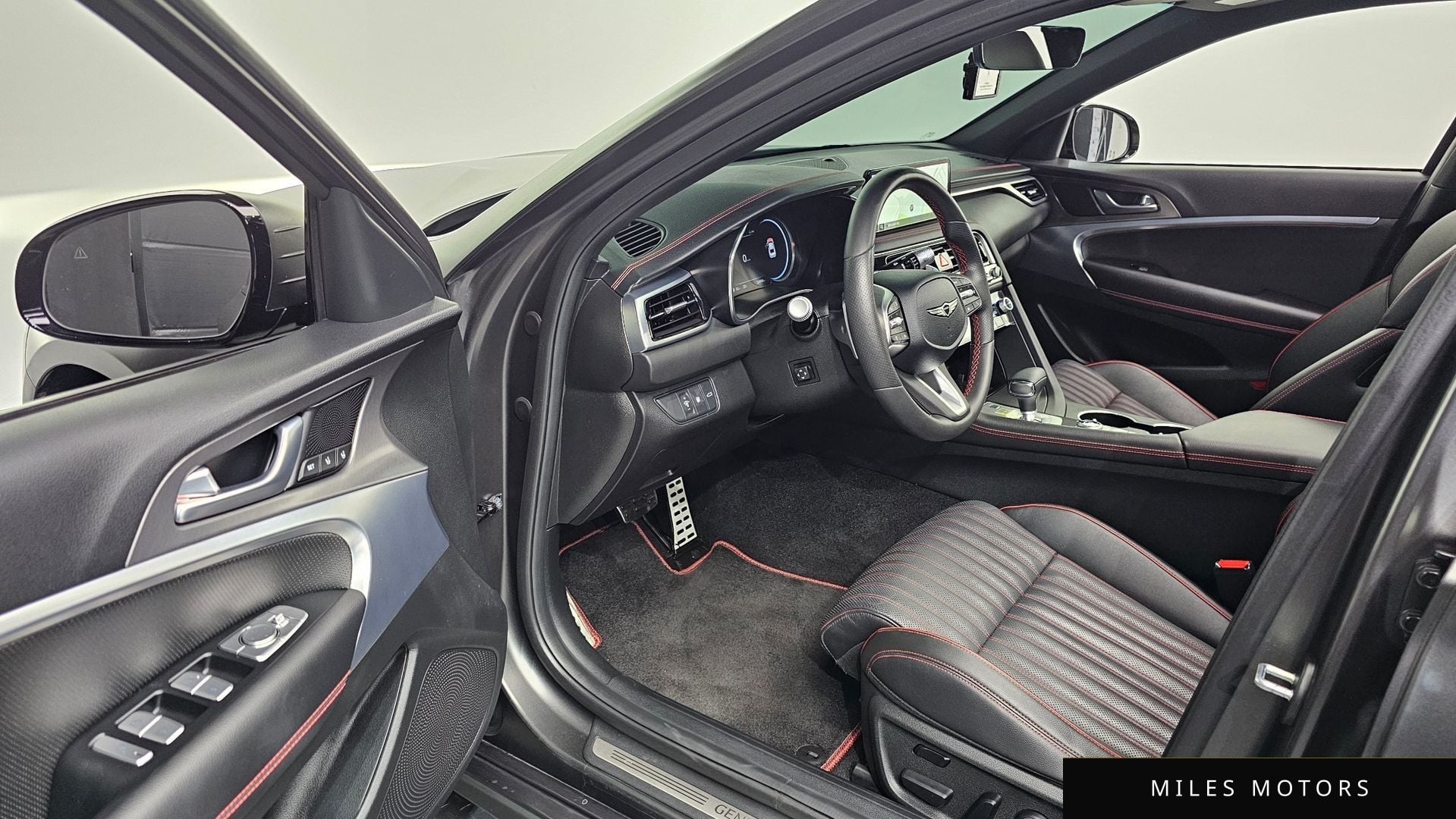 Genesis G70 2024 — миниатюра 10