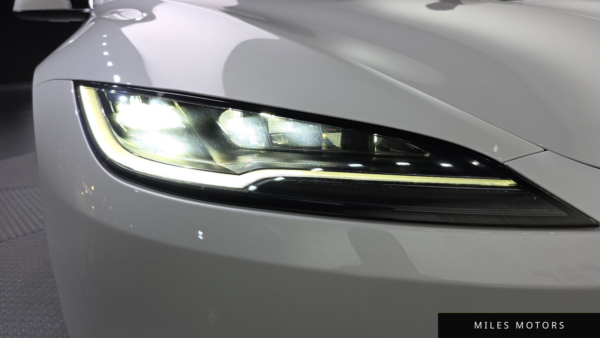 Tesla Model 3 2024 — миниатюра 8