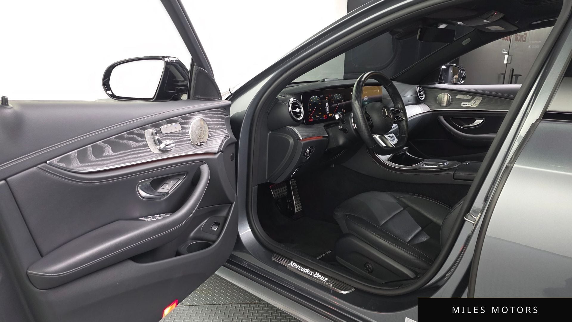 Mercedes-Benz E-Class W213 2023 — миниатюра 12