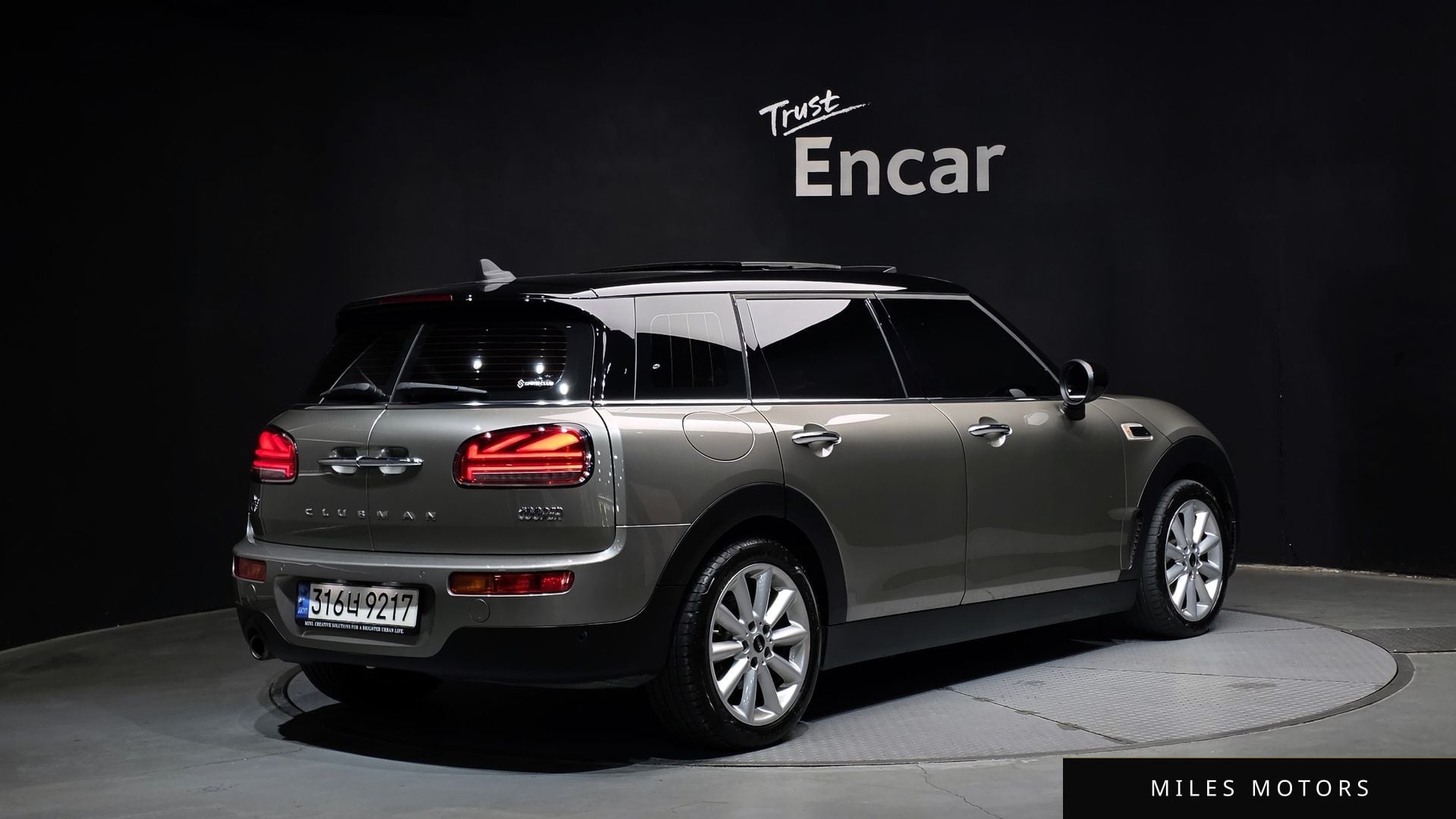 MINI Clubman 2021 — миниатюра 2