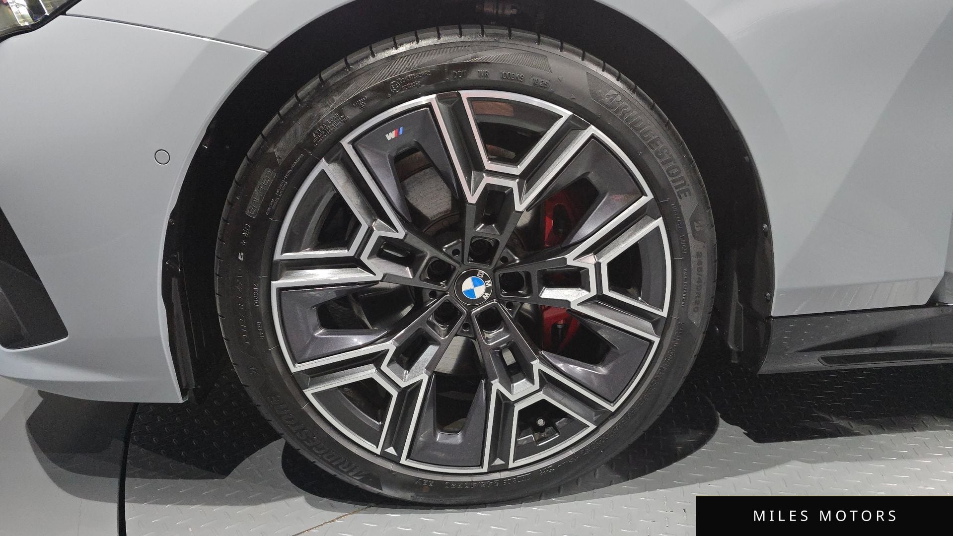 BMW 5 Series (G60) 2026 — миниатюра 5
