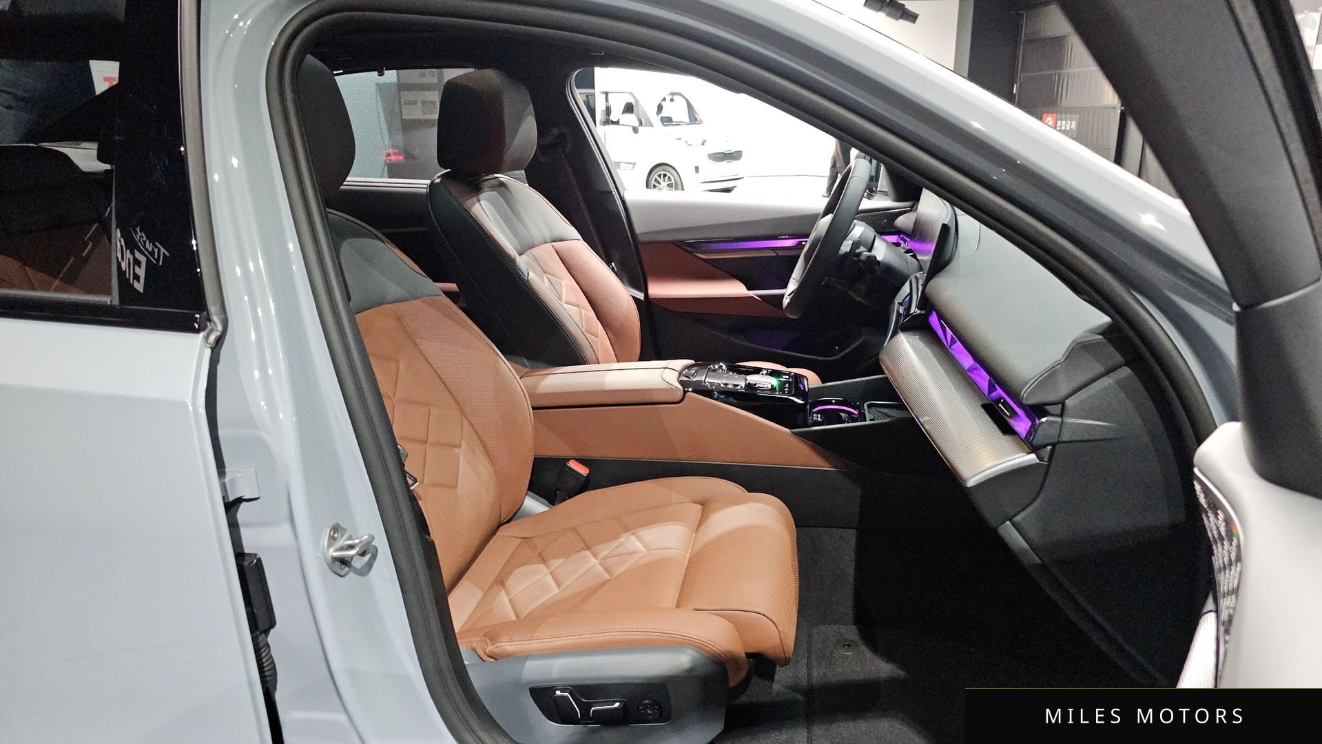 BMW 5 Series (G60) 2026 — миниатюра 12