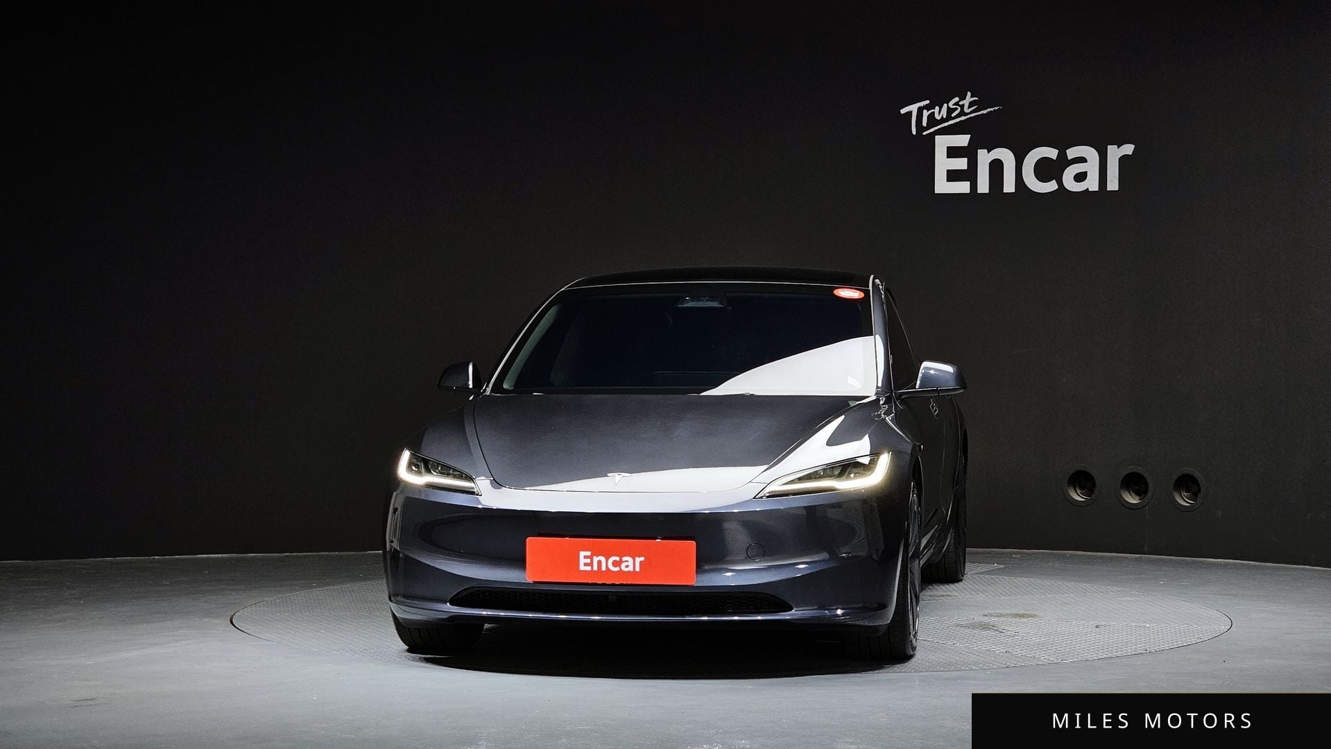 Tesla Model 3 2024 — миниатюра 3