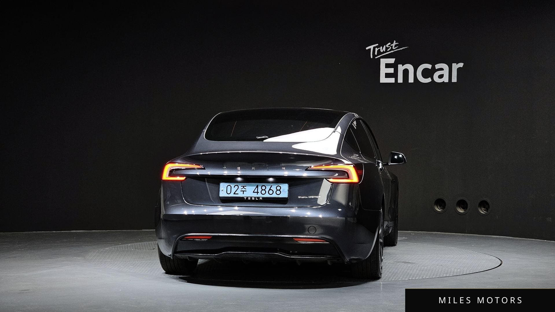 Tesla Model 3 2024 — миниатюра 4