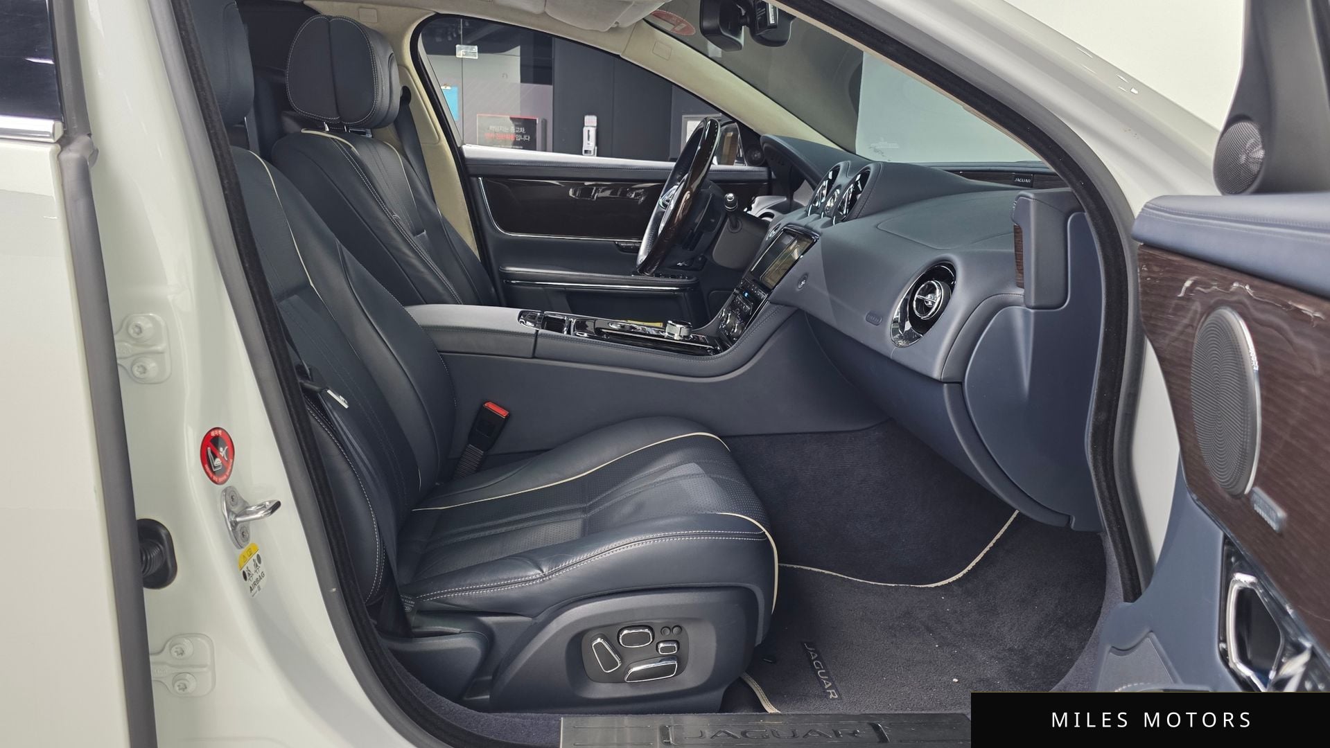 Jaguar All New XJ 2014 — миниатюра 11