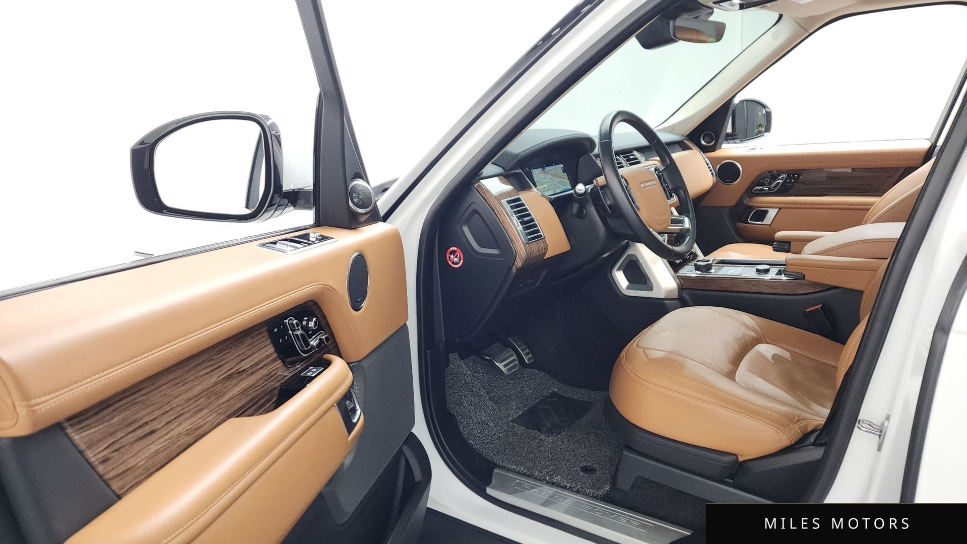 Land Rover Range Rover 2021 — миниатюра 10