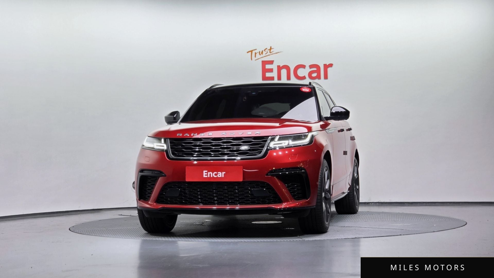 Land Rover Range Rover Velar 2019 — миниатюра 3