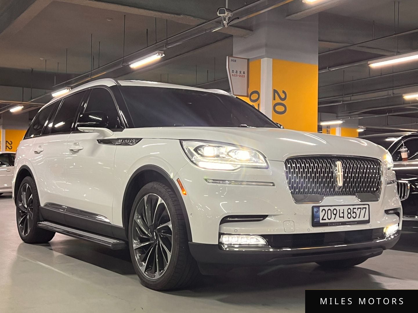 Lincoln Aviator 2022 — фото 1 из 12