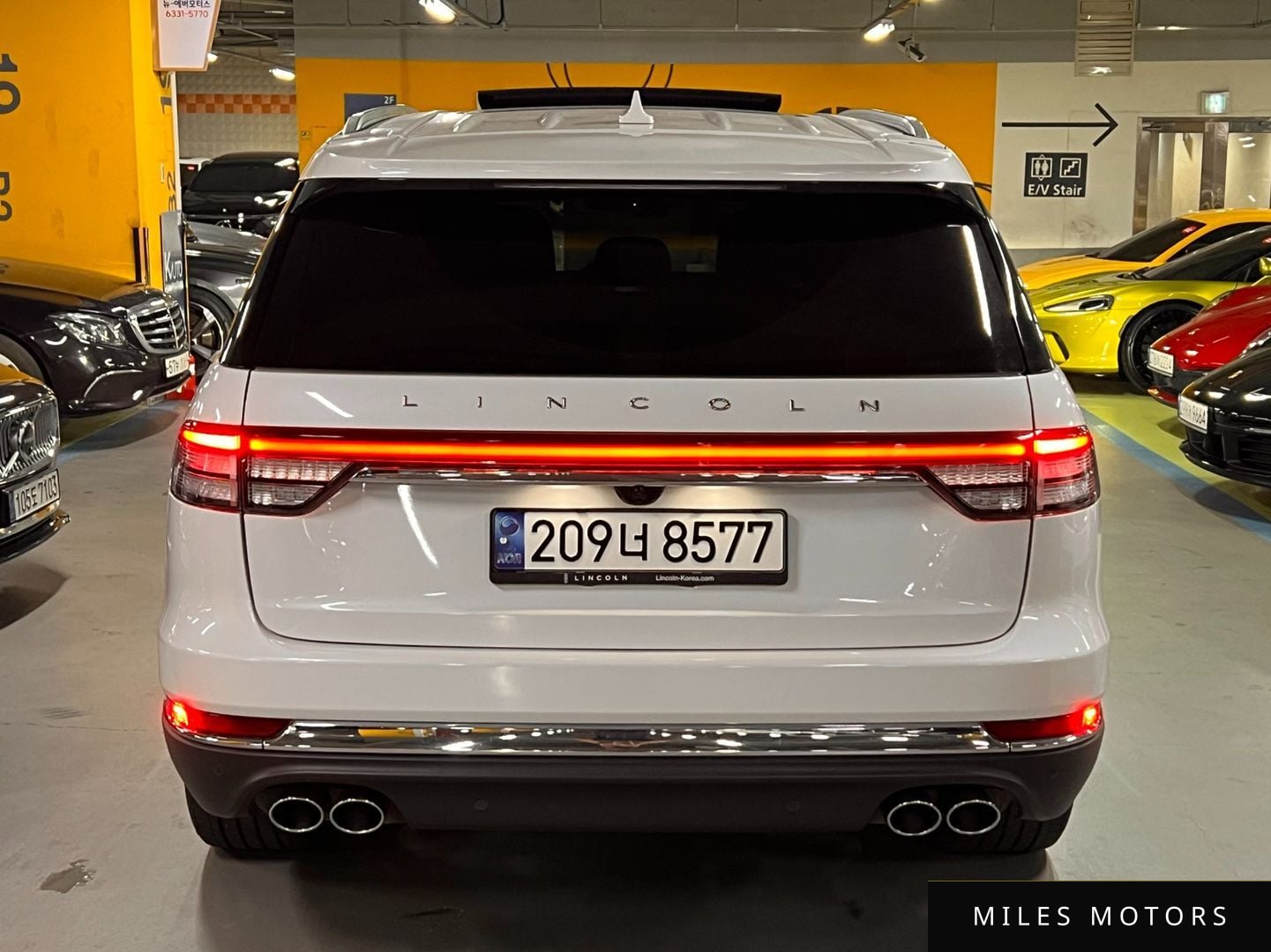 Lincoln Aviator 2022 — миниатюра 4