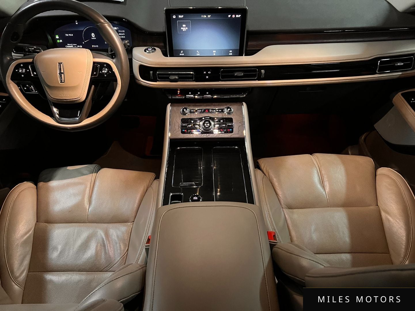 Lincoln Aviator 2022 — миниатюра 7