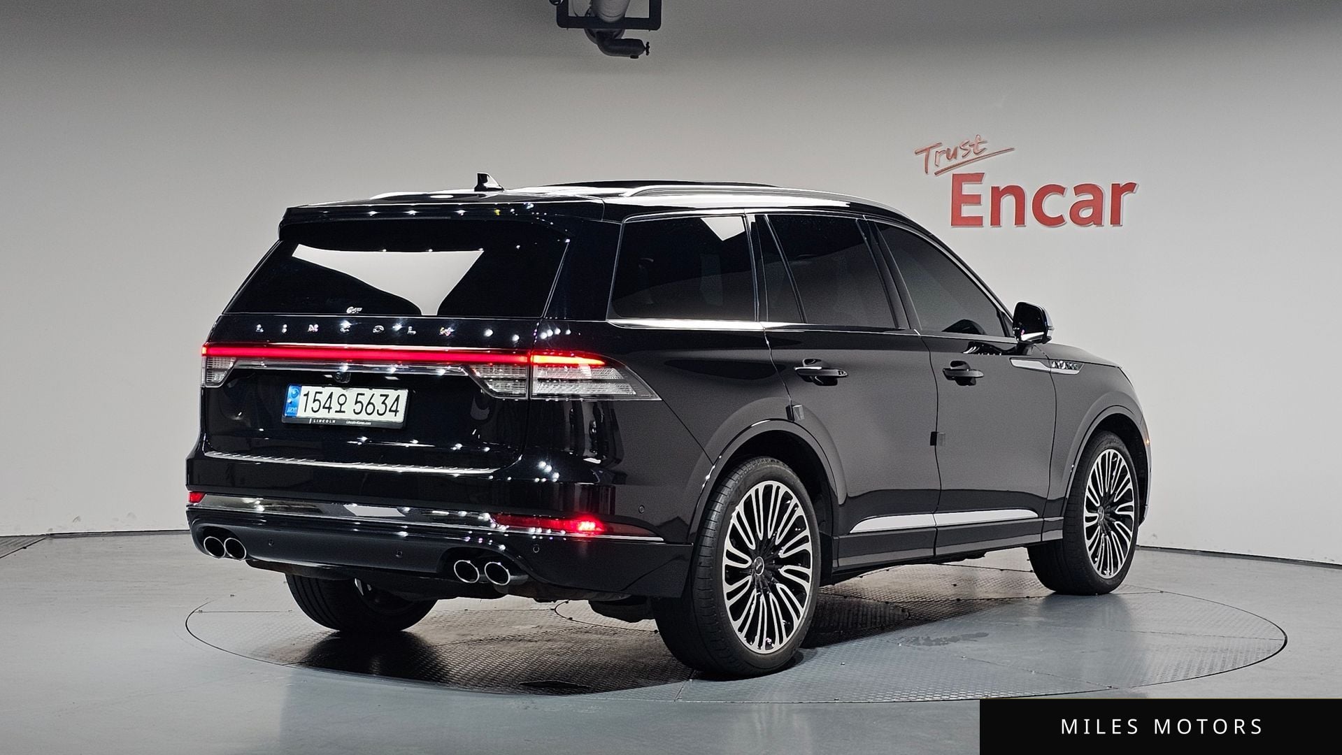 Lincoln Aviator 2022 — фото 1 из 12