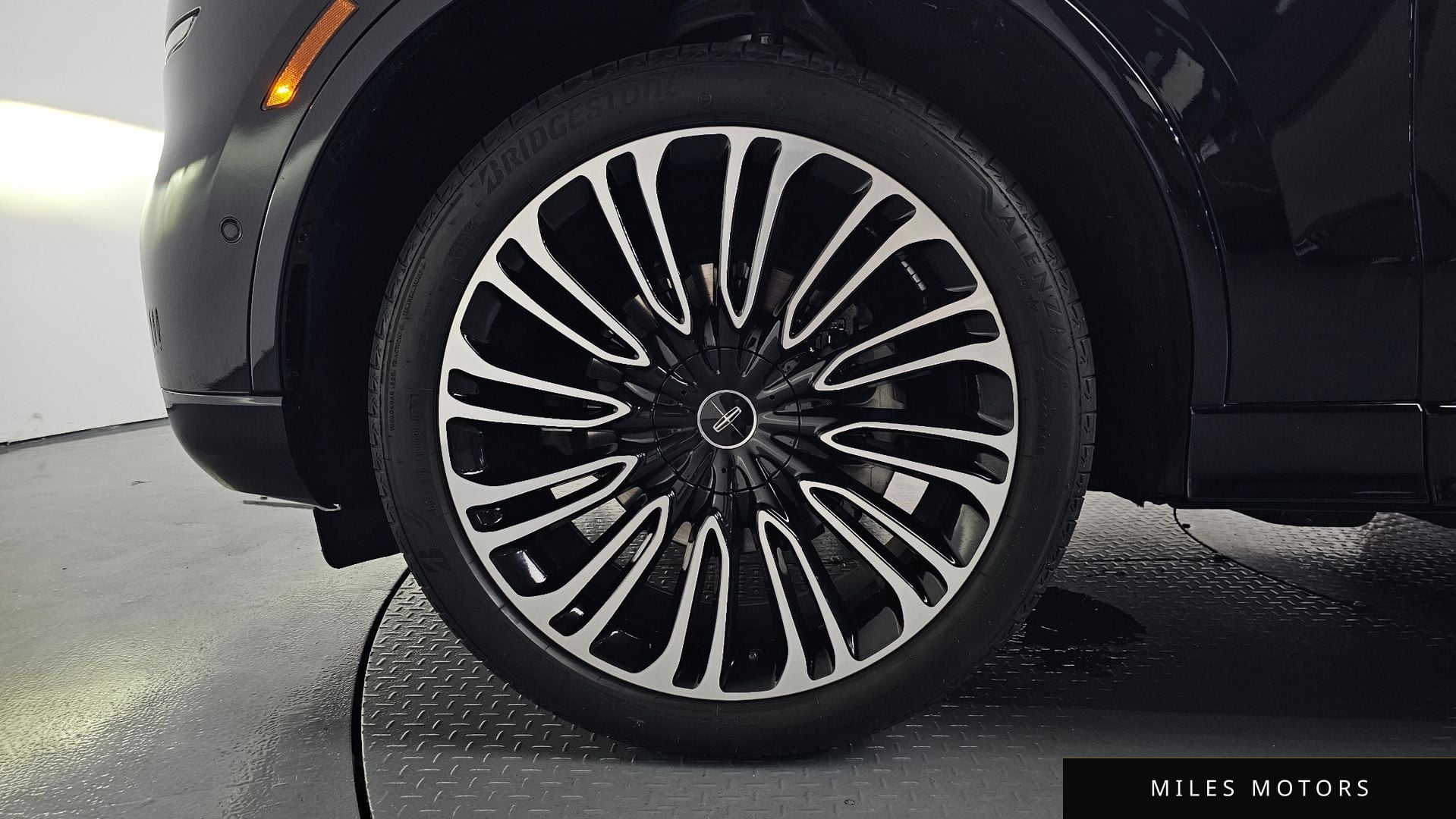 Lincoln Aviator 2022 — миниатюра 4