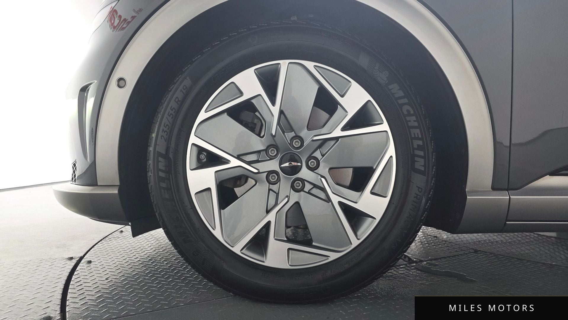 Genesis GV60 2023 — миниатюра 4