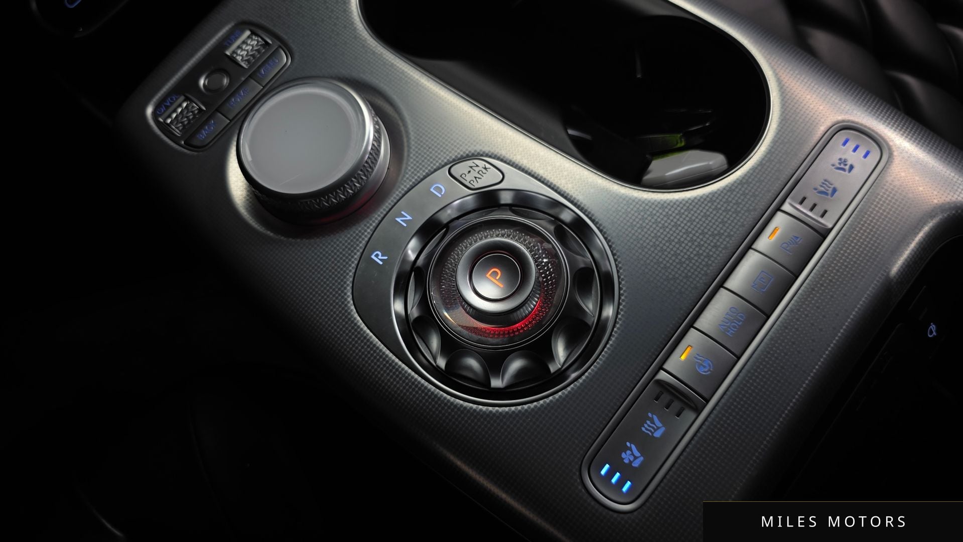 Genesis GV60 2023 — миниатюра 11