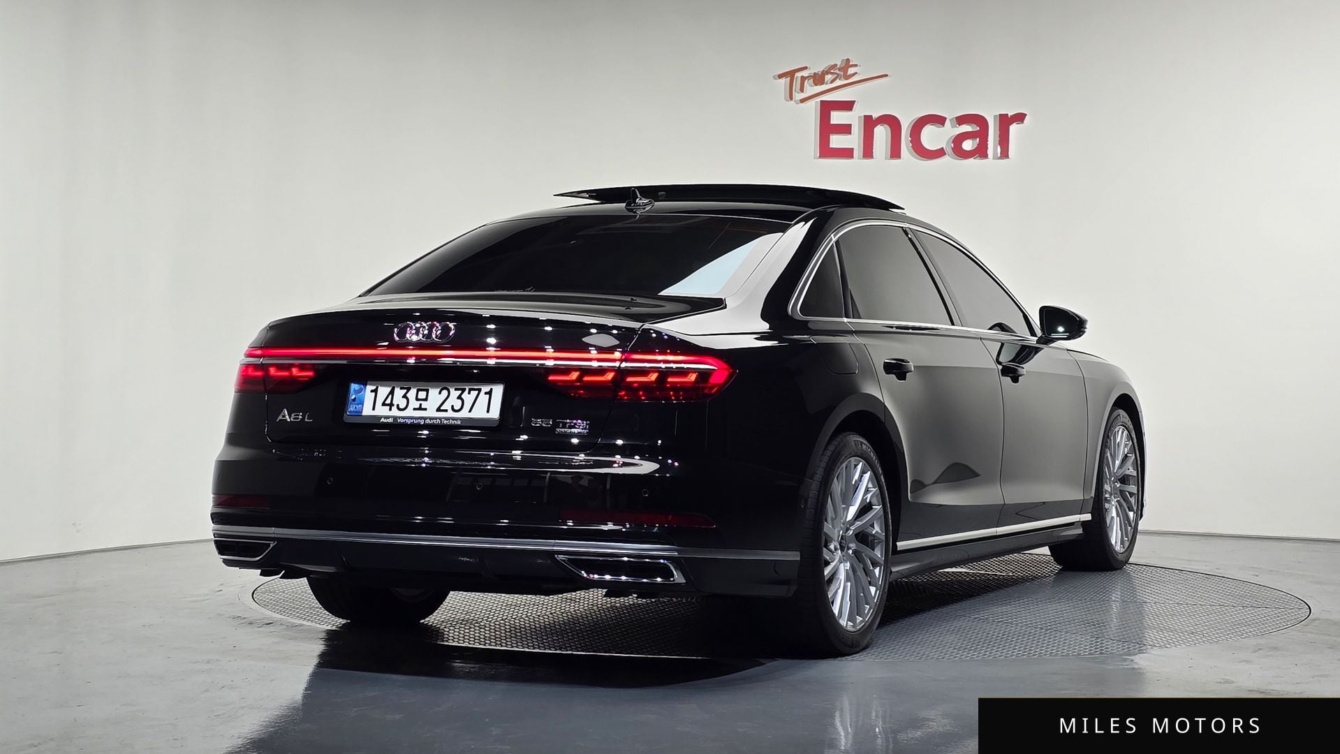 Audi A8 (D5) 2021 — миниатюра 2