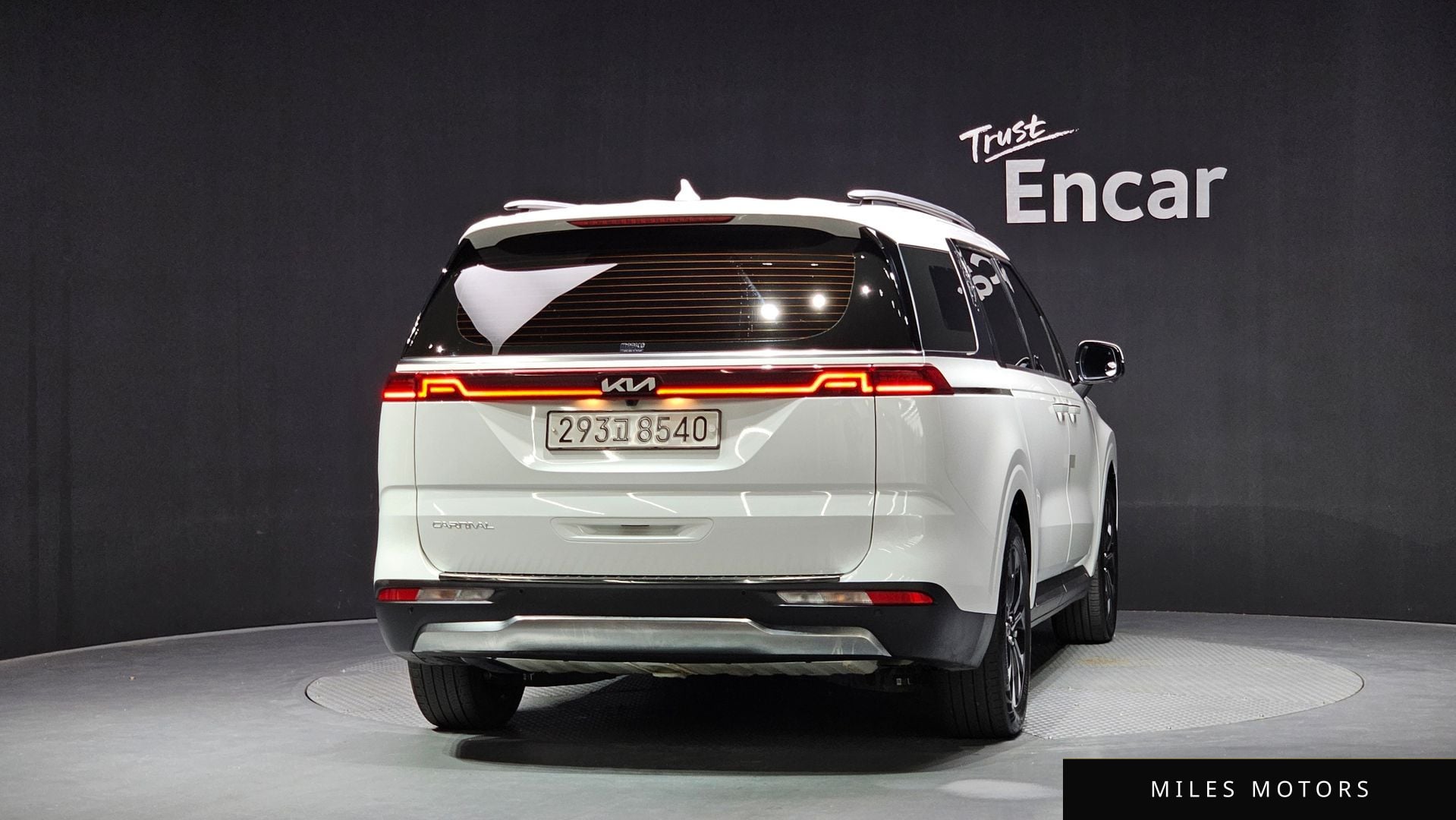 Kia Carnival 2023 — миниатюра 4