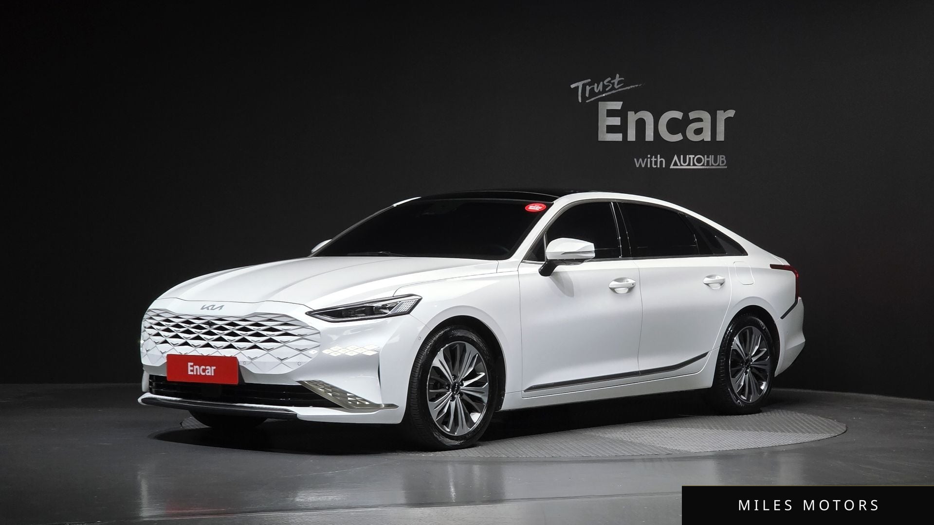 Kia K8 2023 — фото 1 из 12