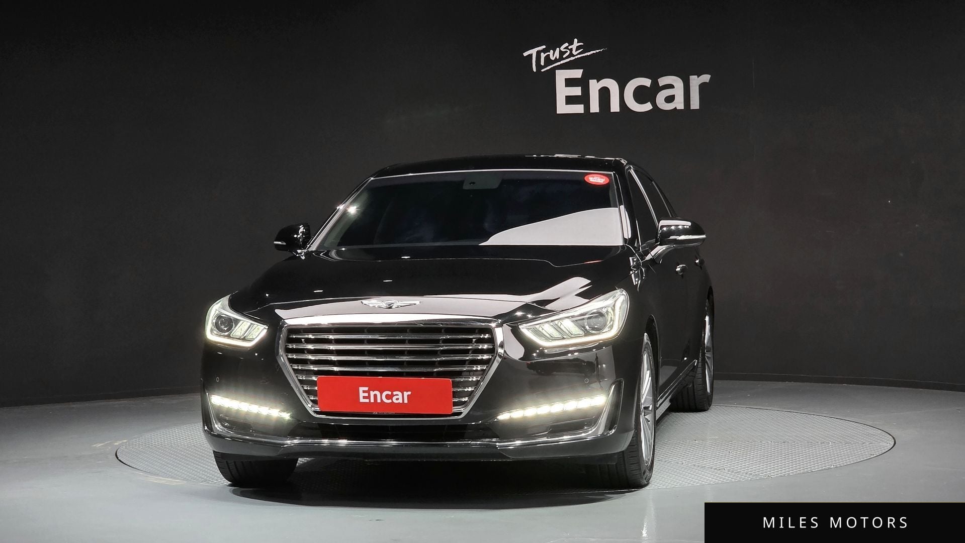 Genesis EQ900 2016 — миниатюра 3