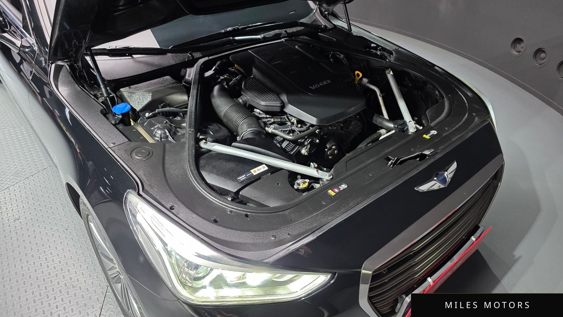 Genesis EQ900 2016 — миниатюра 6