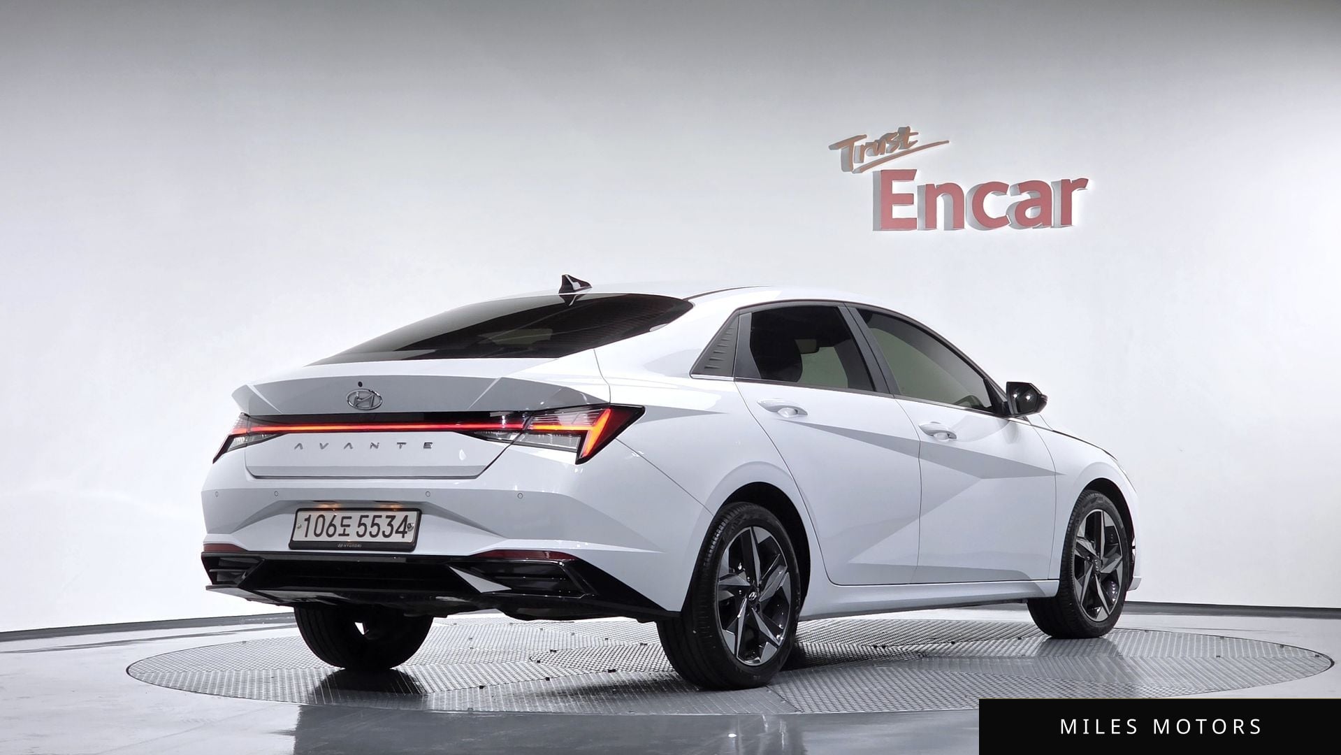 Hyundai AVANTE 2021 — фото 1 из 12