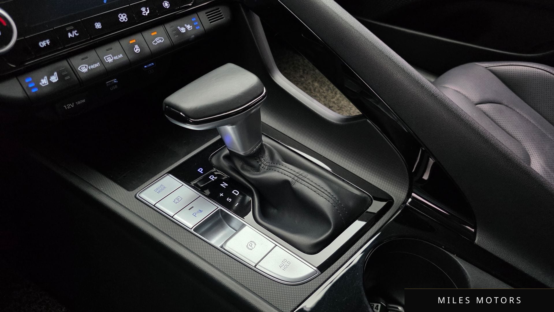 Hyundai AVANTE 2021 — миниатюра 11