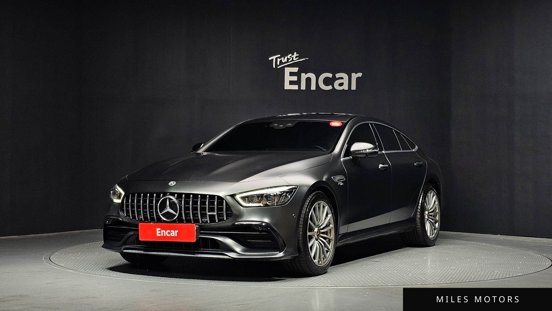Mercedes-Benz AMG GT 2021 — фото 1 из 12