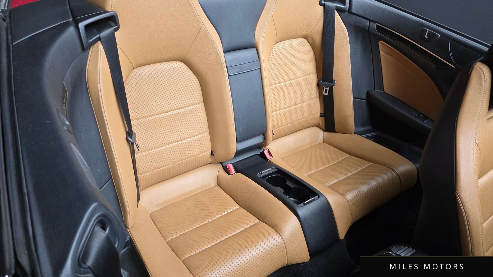 Mercedes-Benz E-Class W212 2016 — миниатюра 11