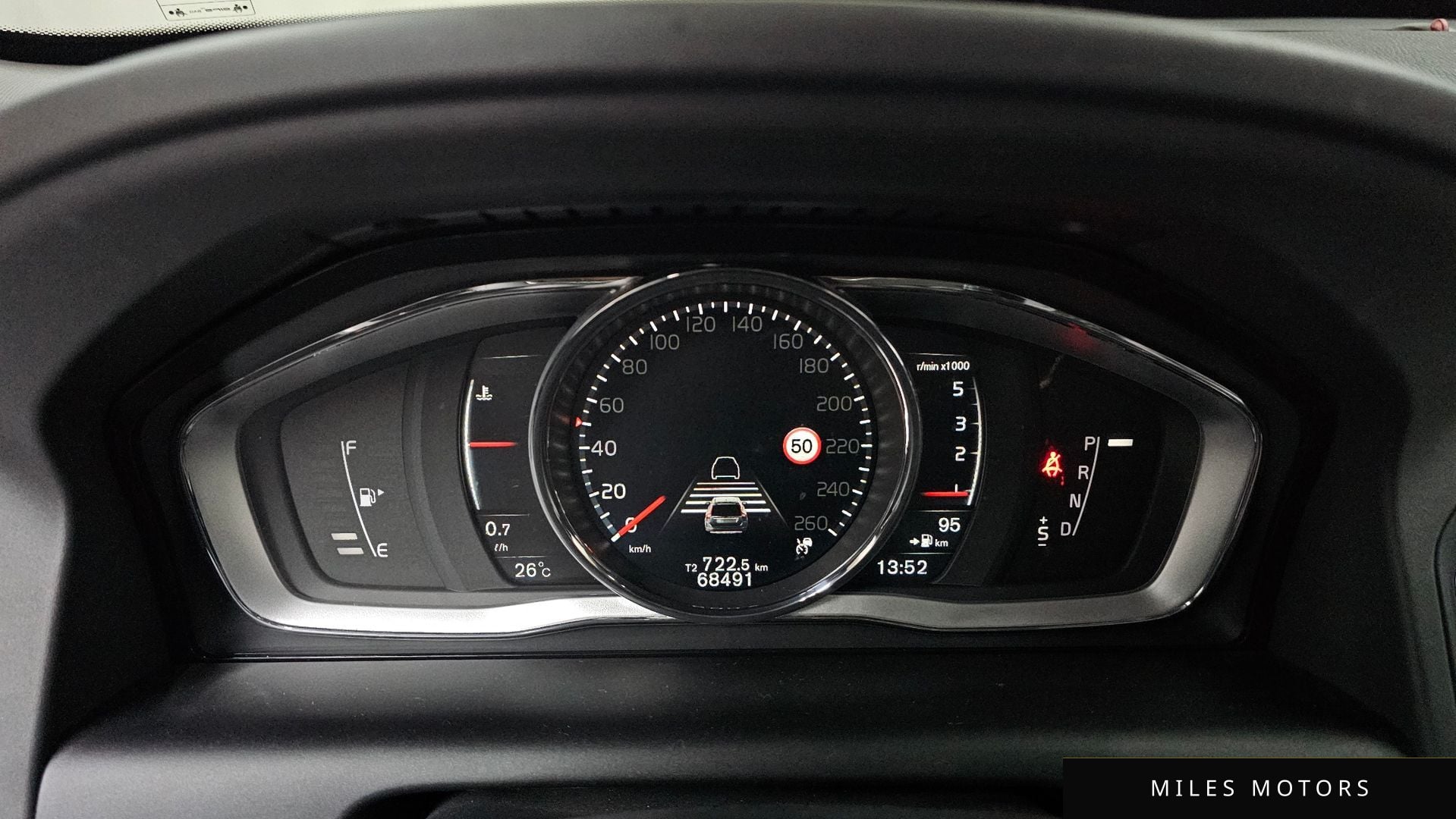 Volvo XC60 2017 — миниатюра 8