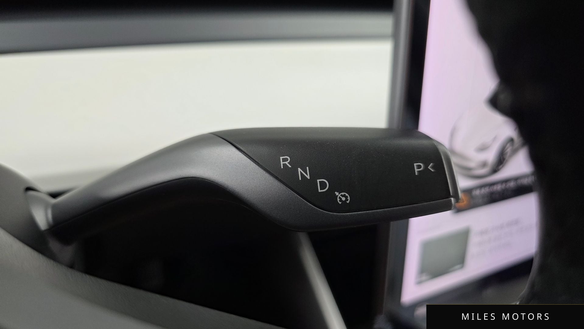 Tesla Model 3 2020 — миниатюра 9