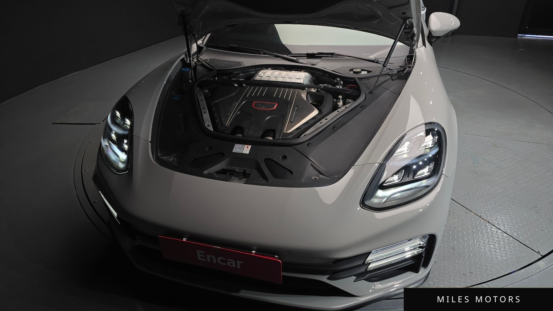 Porsche Panamera 2021 — миниатюра 6