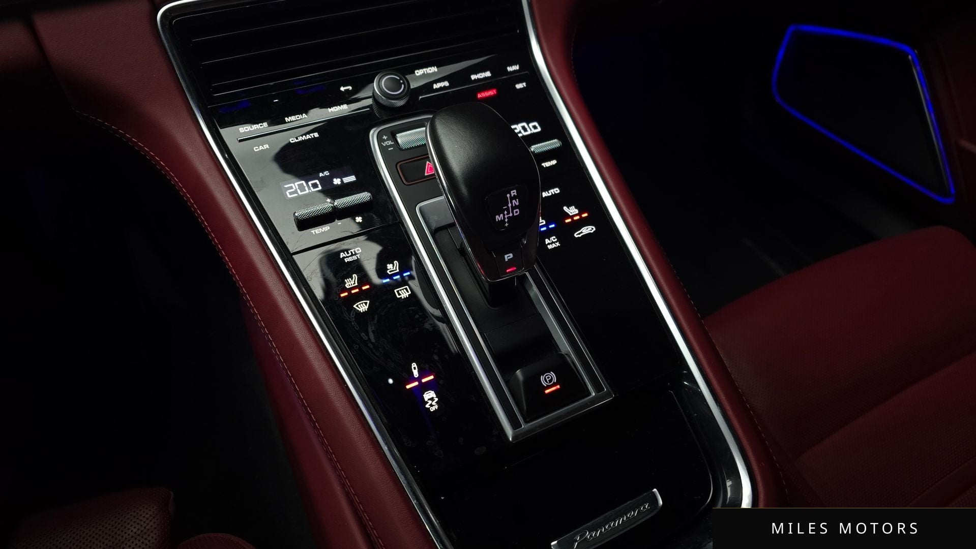 Porsche Panamera 2021 — миниатюра 9