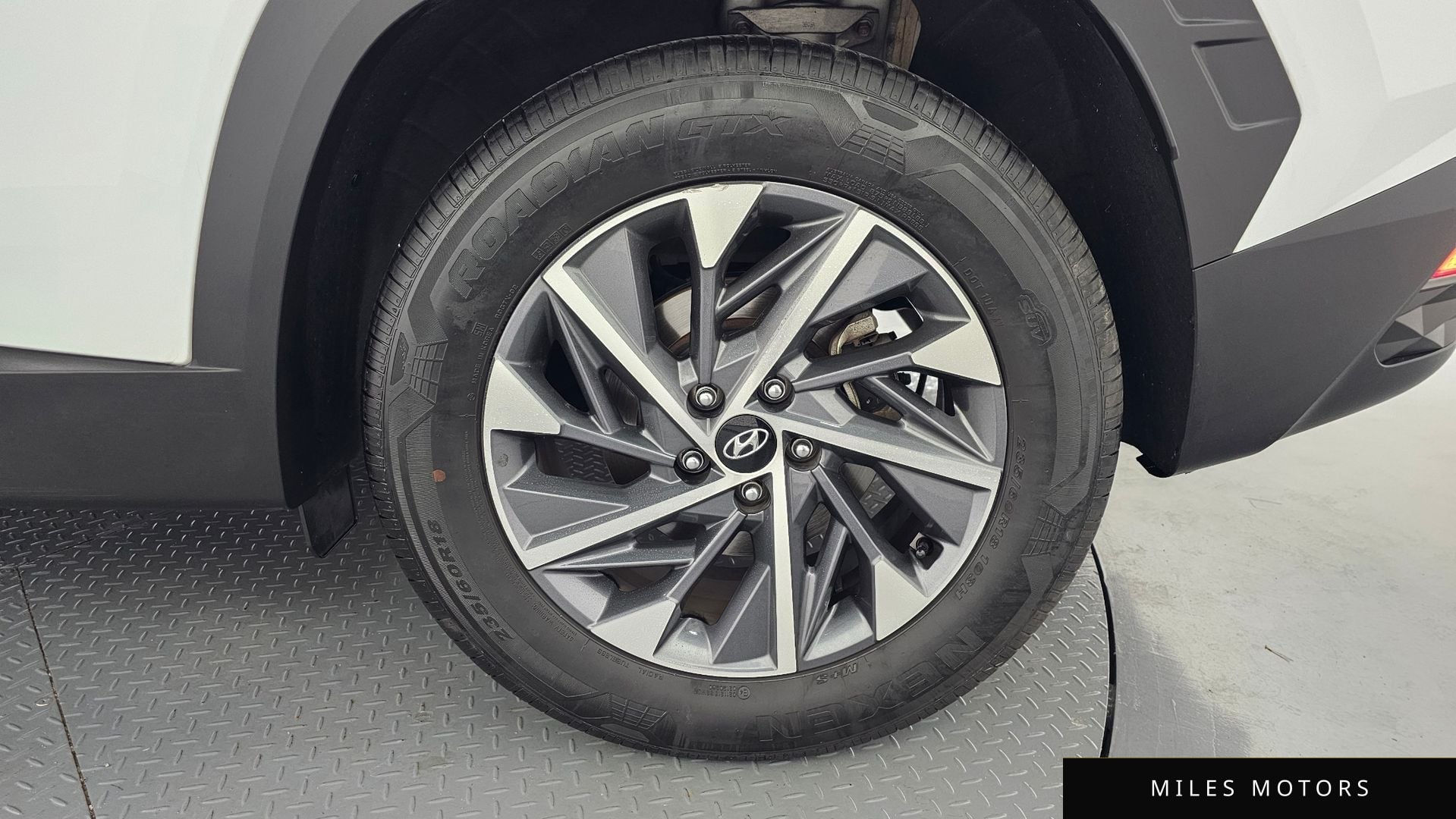 Hyundai Tucson 2023 — миниатюра 7