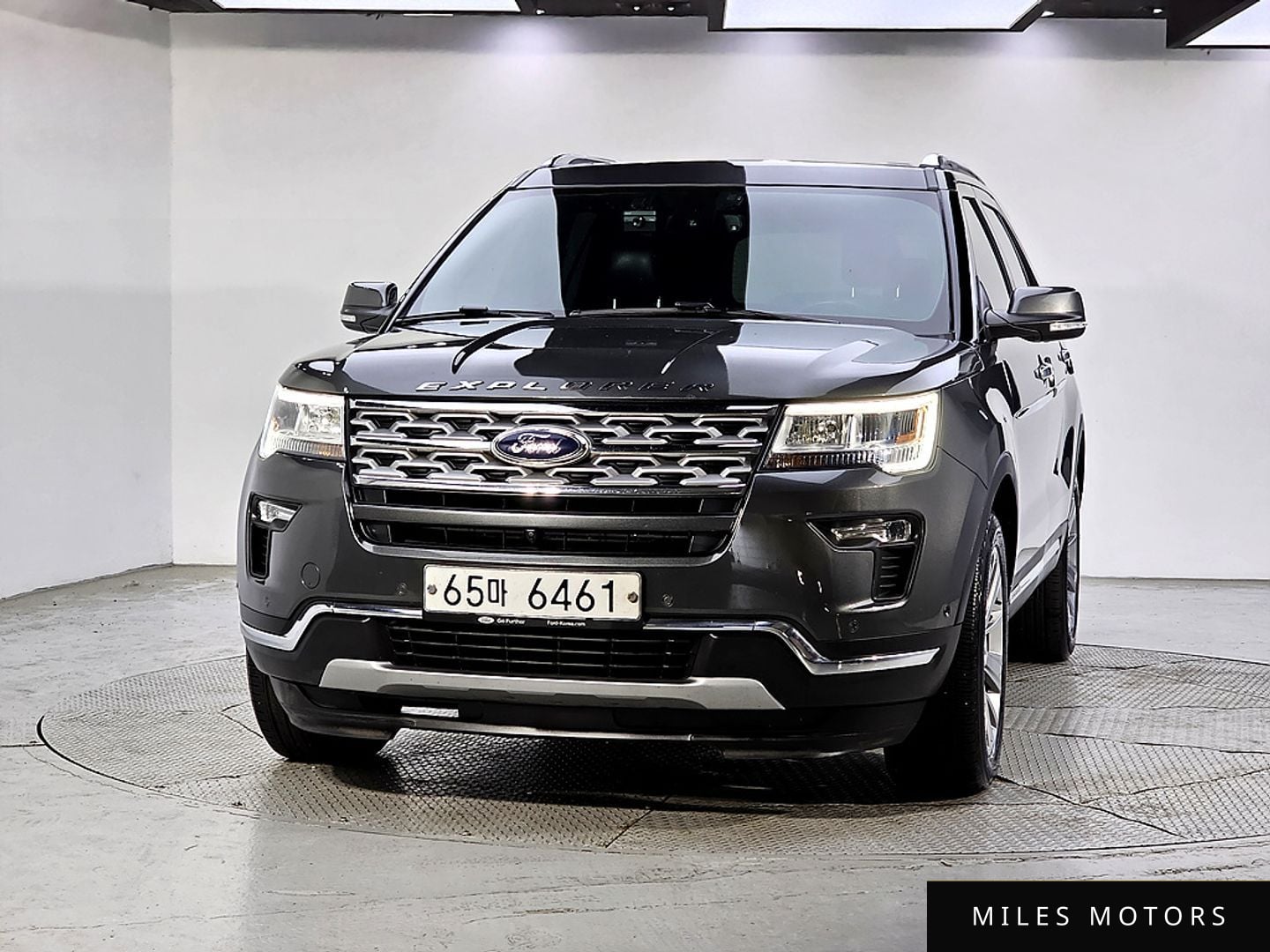 Ford Explorer 2019 — миниатюра 2