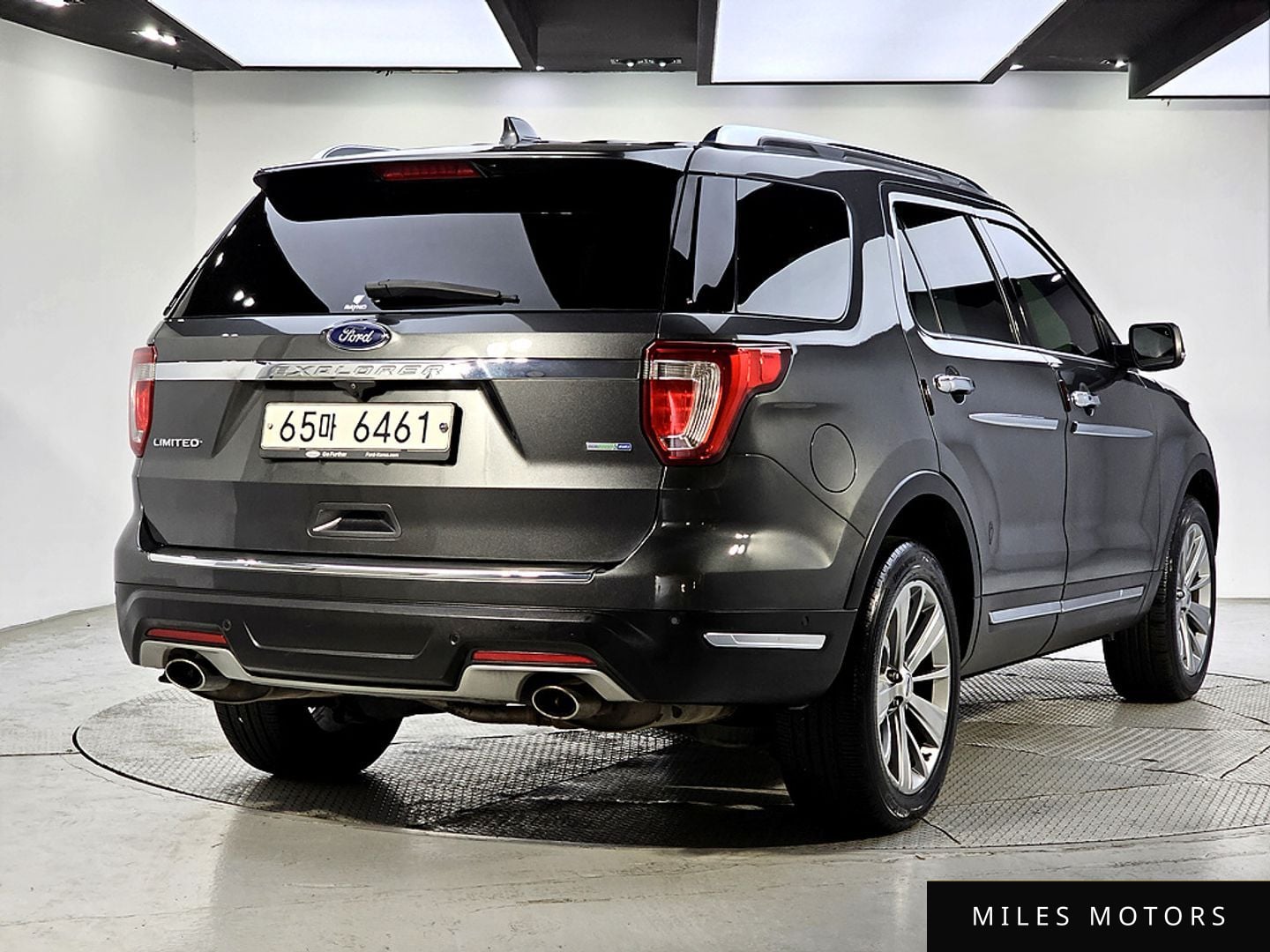 Ford Explorer 2019 — миниатюра 4