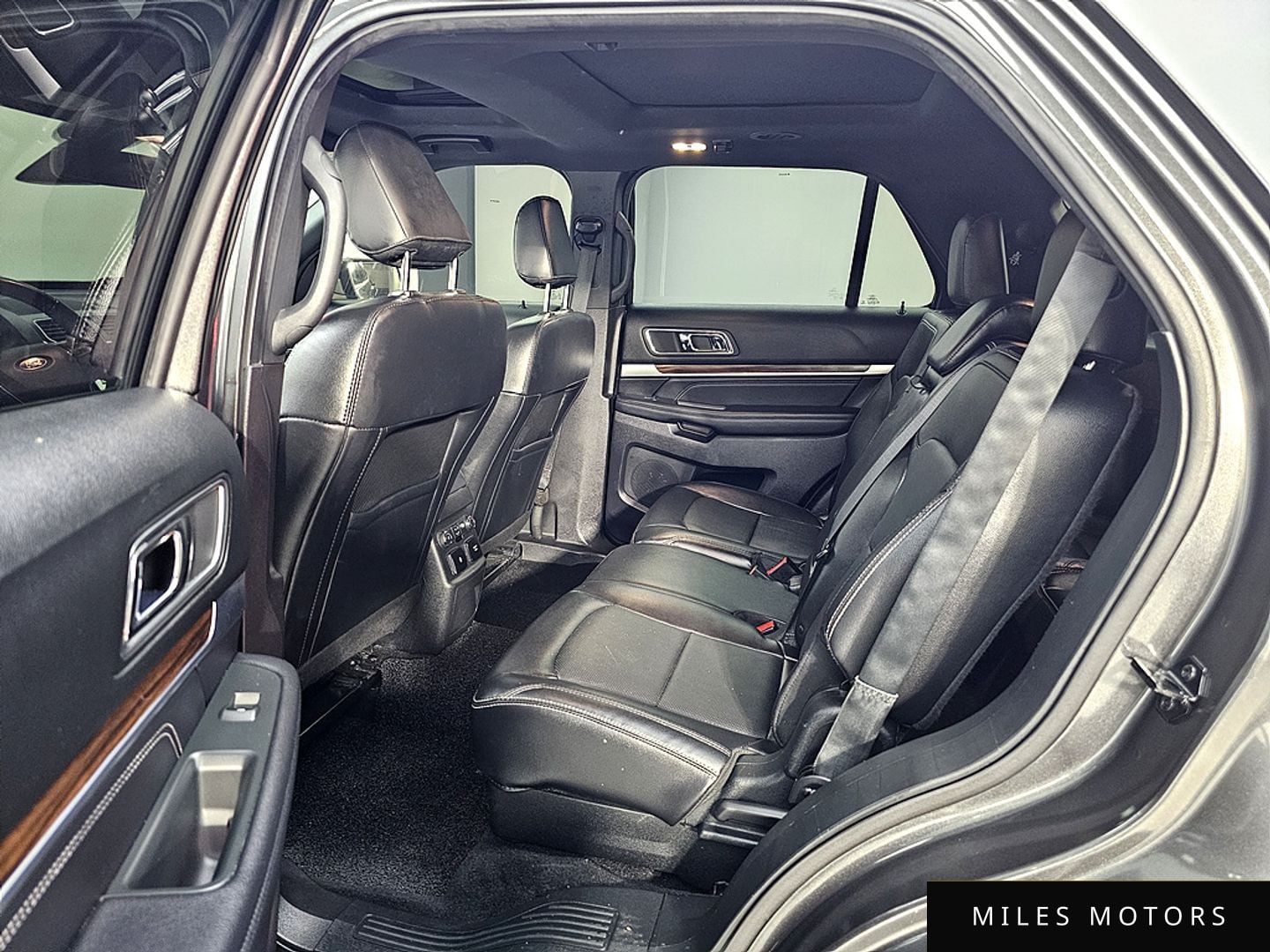 Ford Explorer 2019 — миниатюра 9
