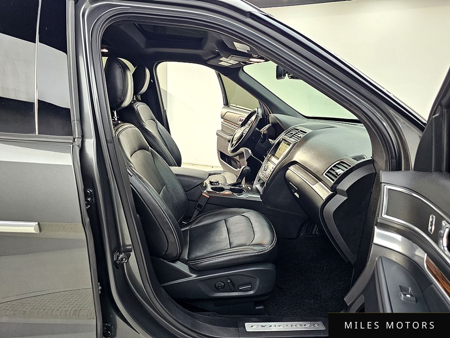 Ford Explorer 2019 — миниатюра 11