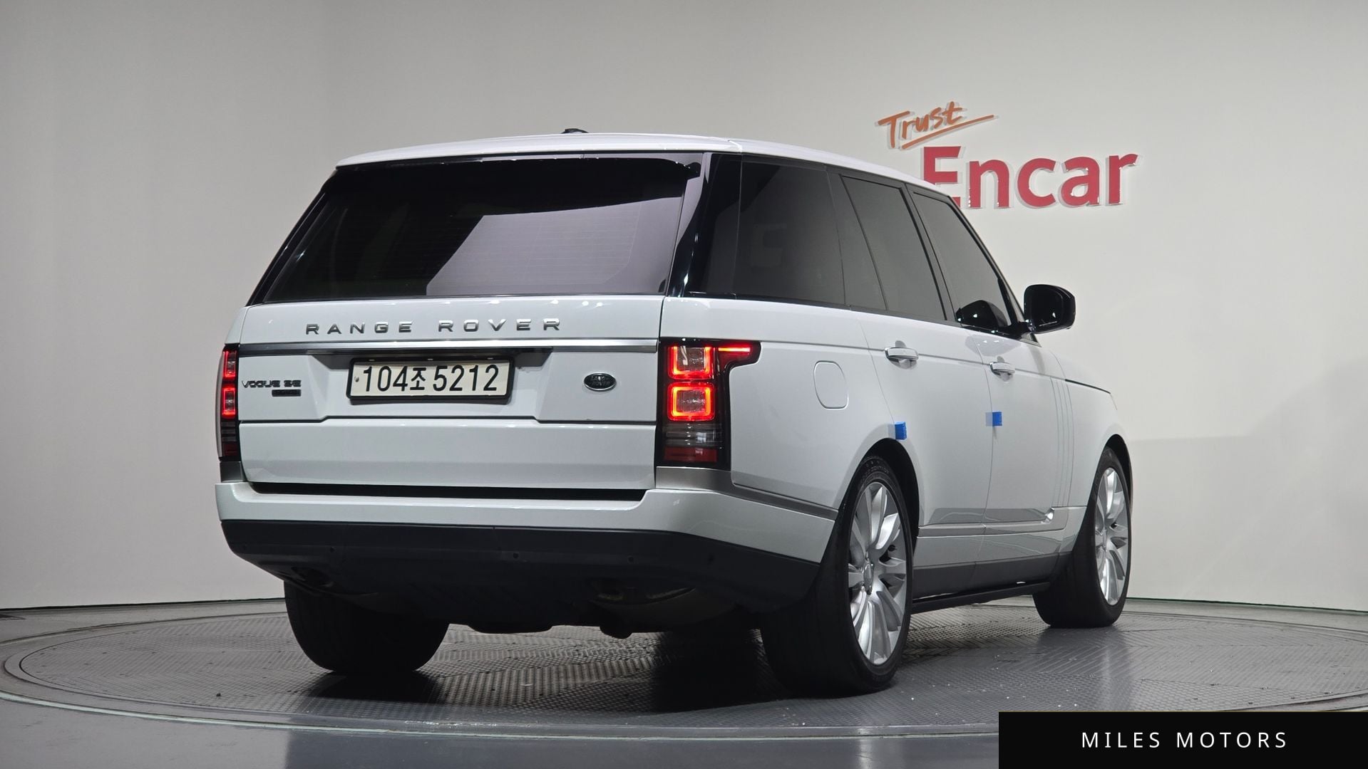 Land Rover Range Rover 2016 — миниатюра 2