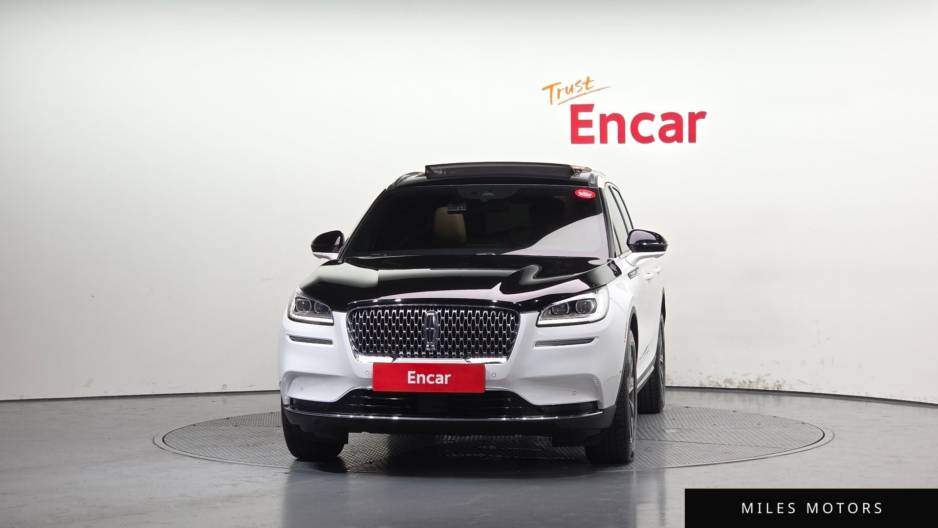Lincoln Corsair 2021 — миниатюра 3