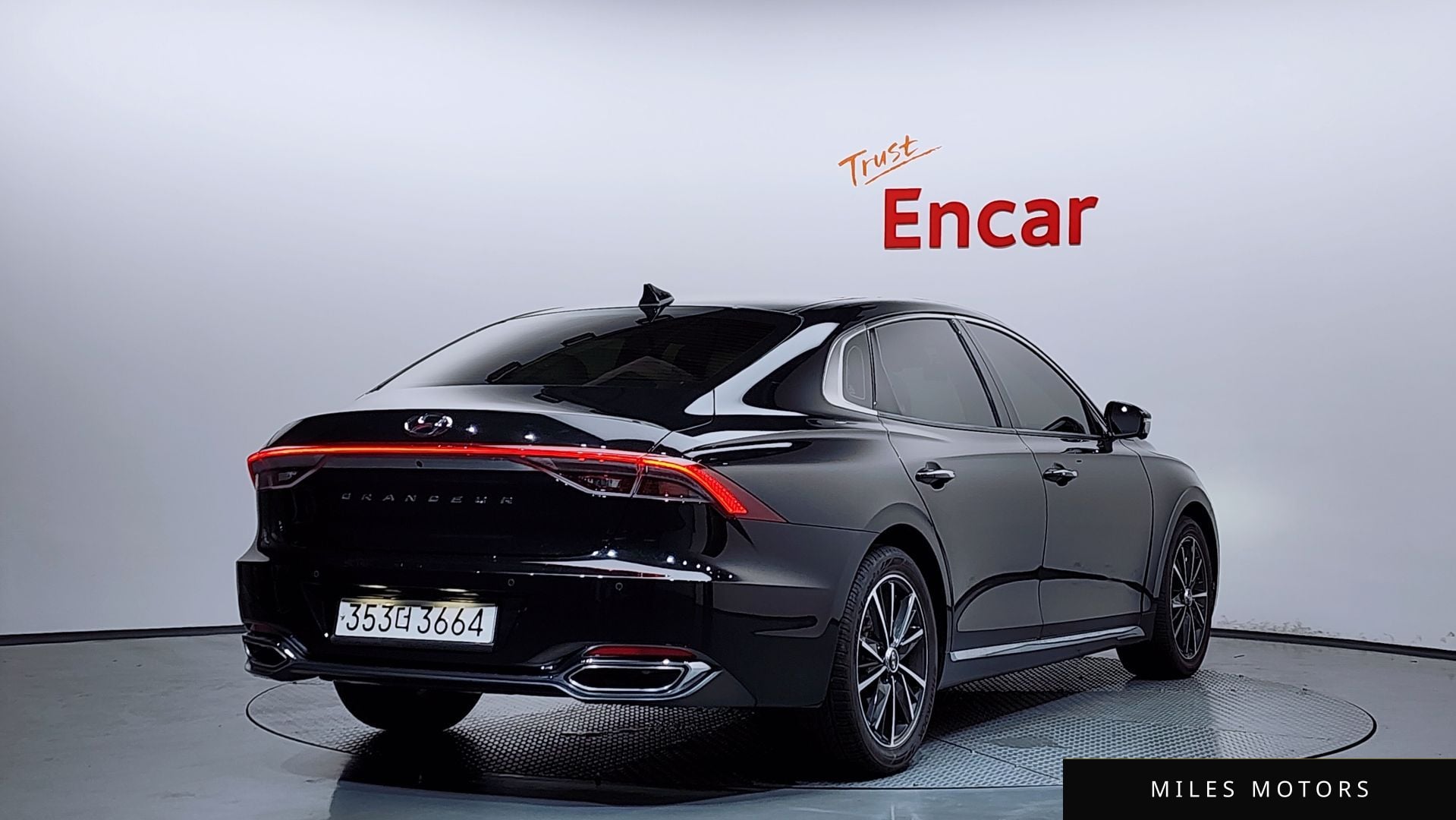Hyundai Grandeur 2022 — миниатюра 2