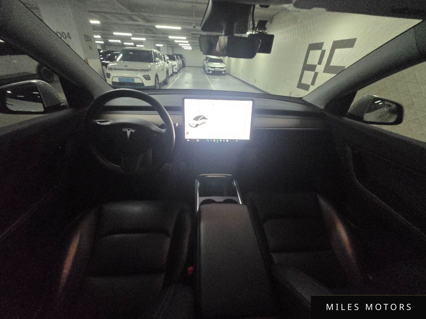 Tesla Model Y 2021 — миниатюра 7