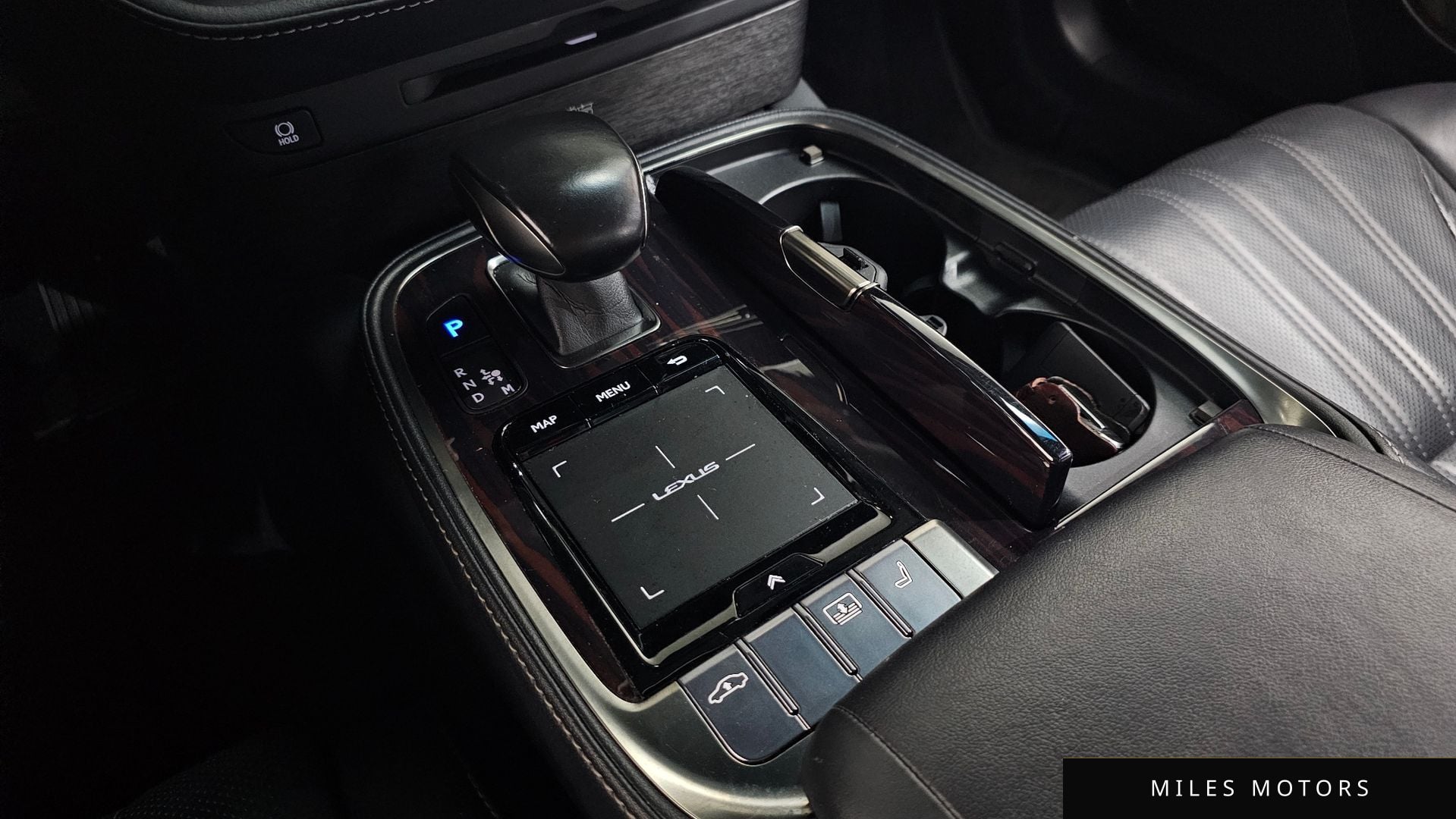 Лексус LS500 2018 — миниатюра 9