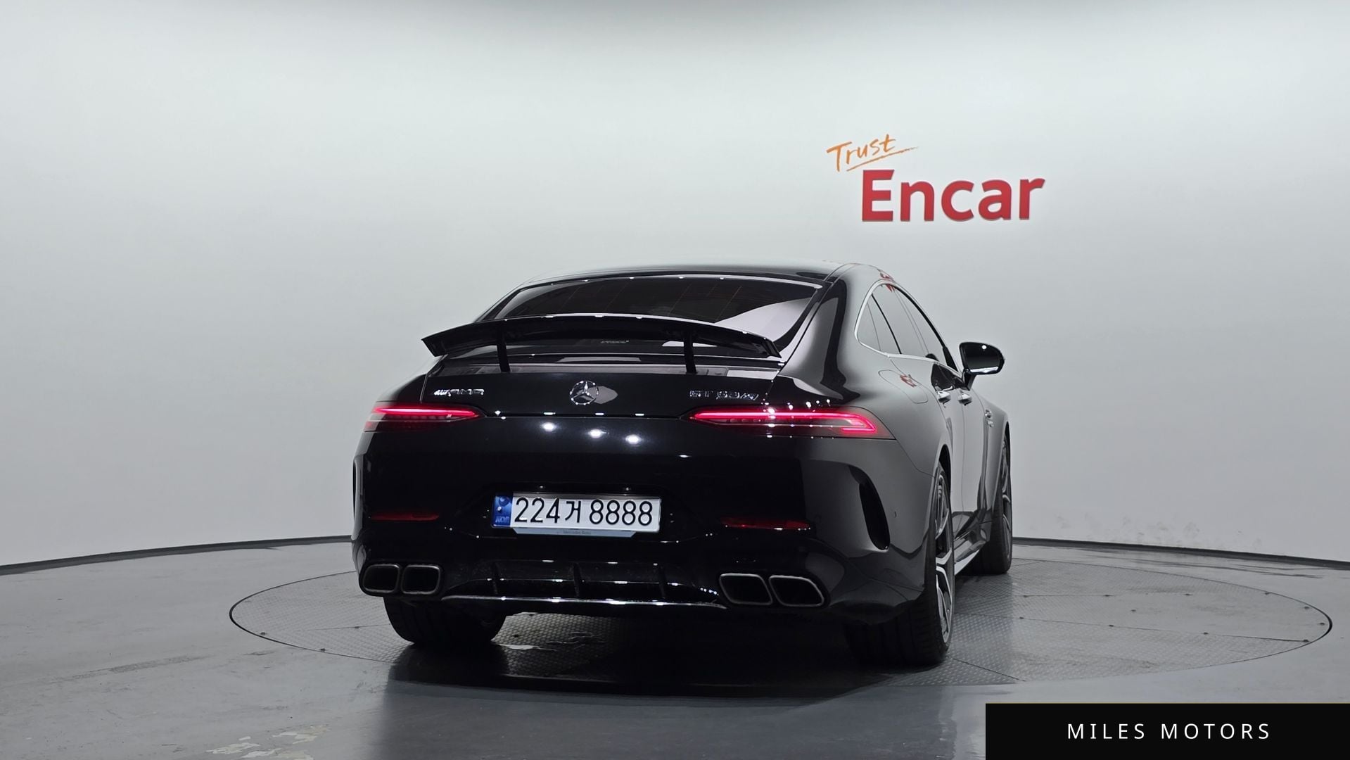 Mercedes-Benz AMG GT 2023 — миниатюра 4