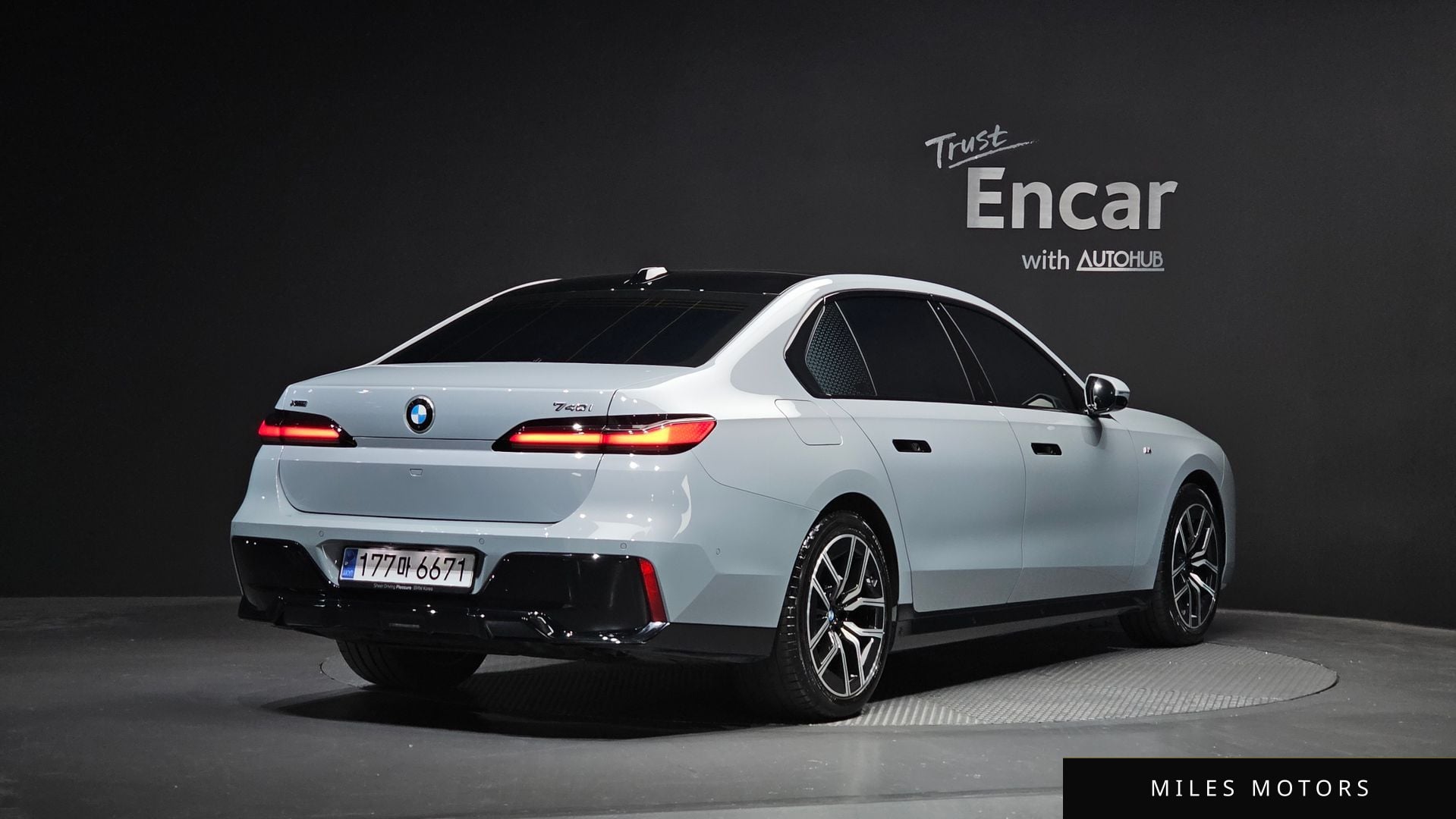 BMW 7 Series (G70) 2025 — миниатюра 2