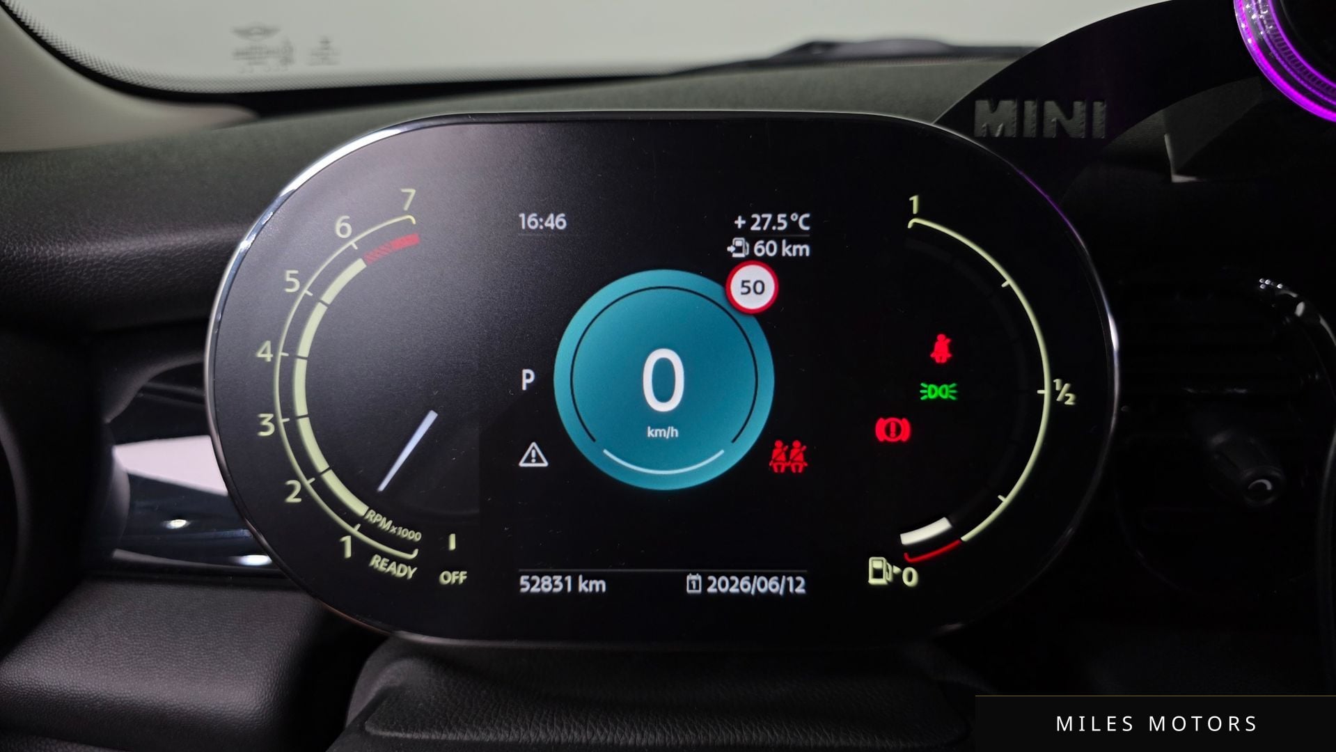 MINI Cooper 2022 — миниатюра 11