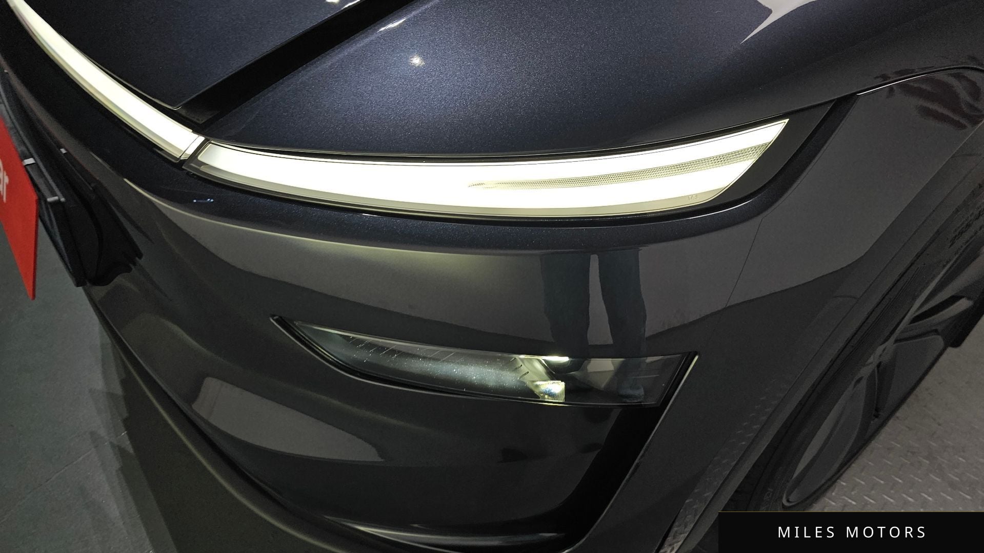 Tesla Model Y 2025 — миниатюра 7